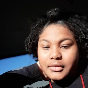 Meet your Posher, Janaya